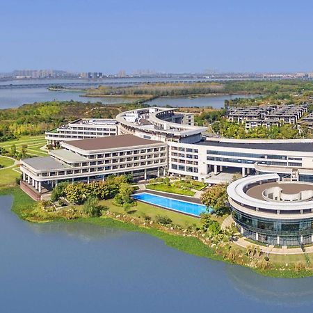 Radisson Blu Hotel Wuhan Etd Zone Екстер'єр фото