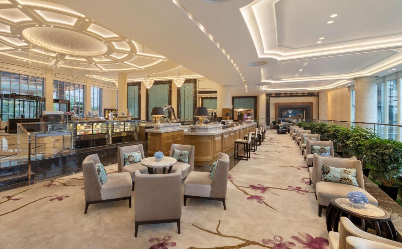 Radisson Blu Hotel Wuhan Etd Zone Екстер'єр фото