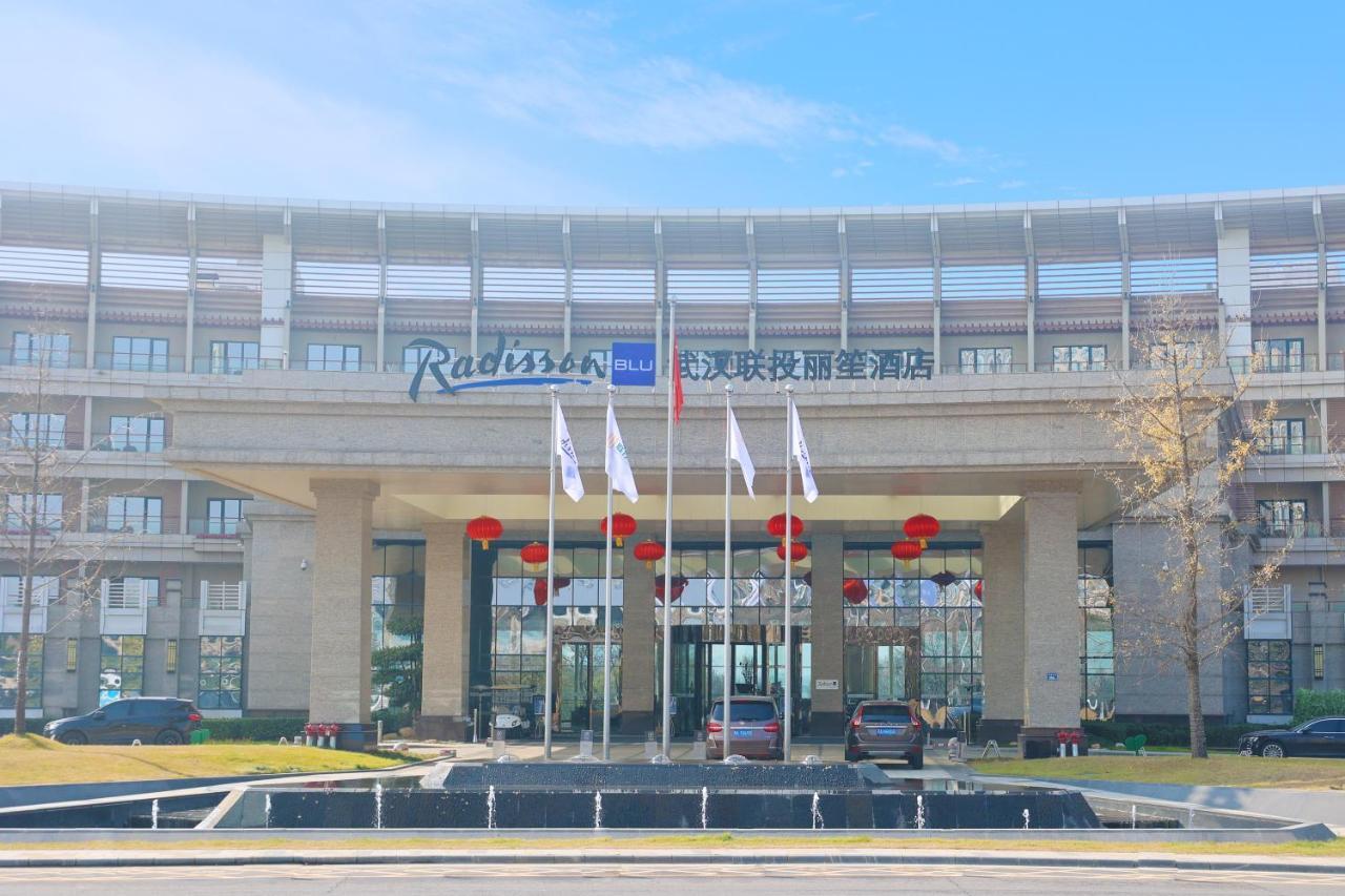 Radisson Blu Hotel Wuhan Etd Zone Екстер'єр фото