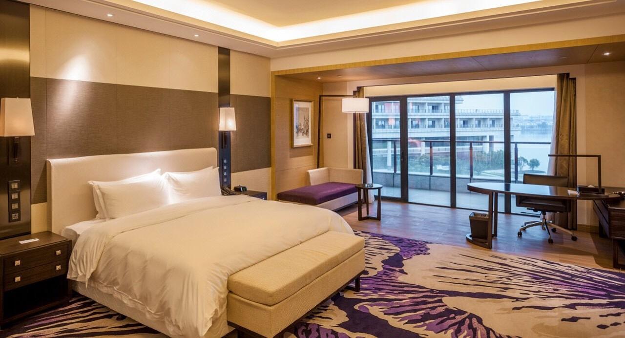 Radisson Blu Hotel Wuhan Etd Zone Екстер'єр фото